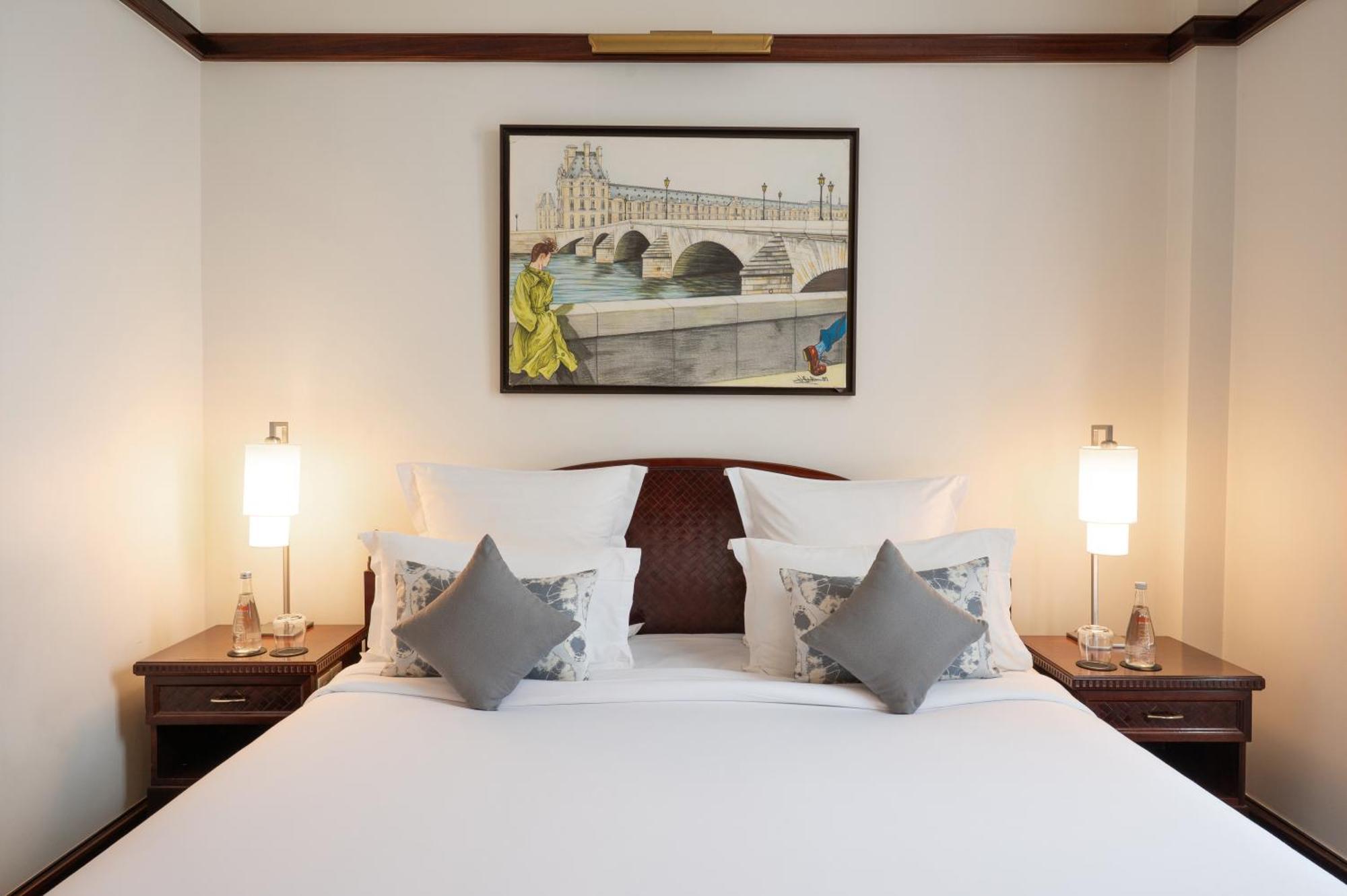 Pont Royal 5* Paris