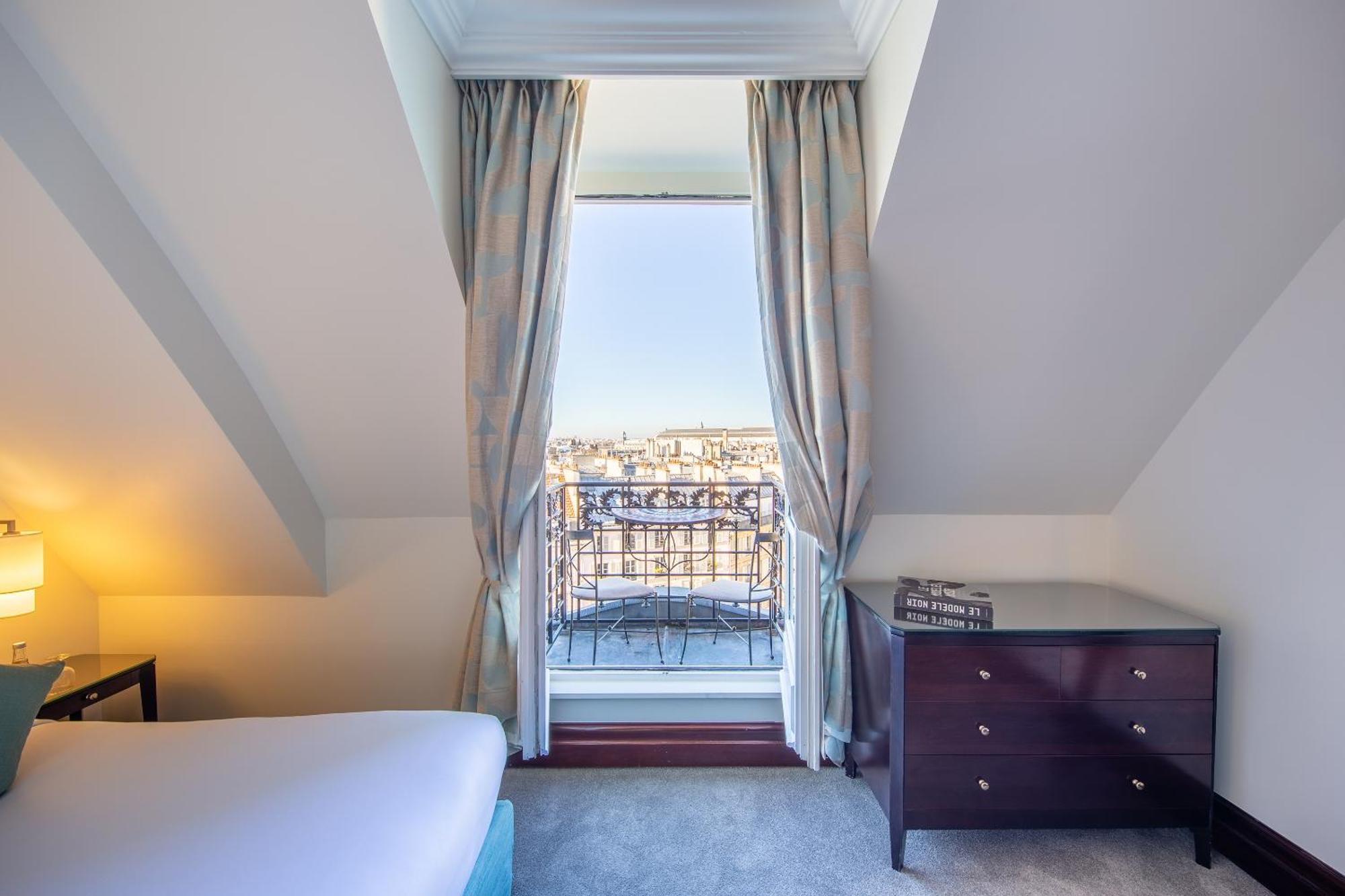 Hotel Pont Royal 5*